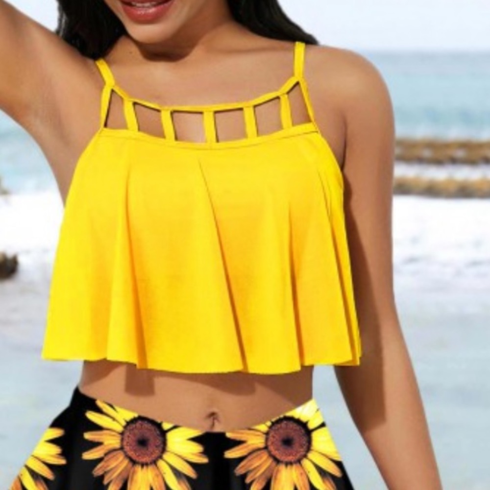 Rosewe ~ Spaghetti Strap Yellow Bikini Top